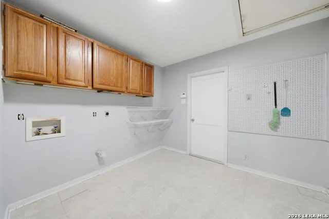 5007 DEL ORO CIR San Antonio, TX 78233