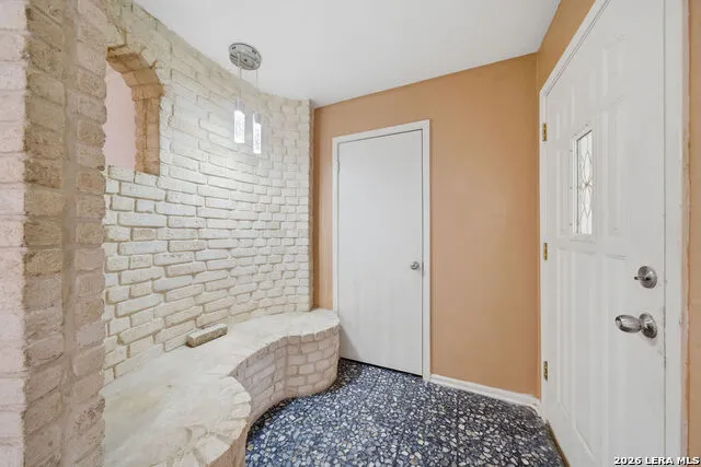 5007 DEL ORO CIR San Antonio, TX 78233