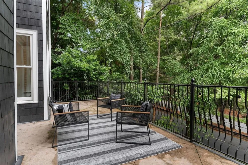 1294 Lenox Park Boulevard NE Brookhaven, GA 30319