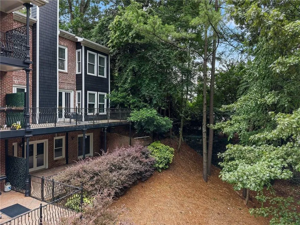 1294 Lenox Park Boulevard NE Brookhaven, GA 30319