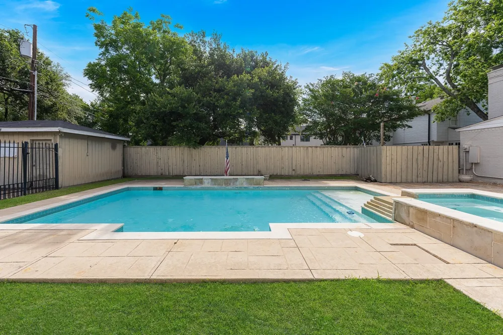 4524 Mockingbird Lane University Park, TX 75205