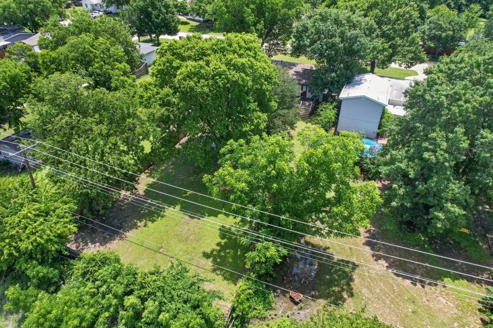 601 Circle Drive Arlington, TX 76010
