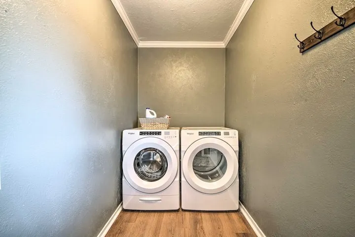 601 Circle Drive Arlington, TX 76010