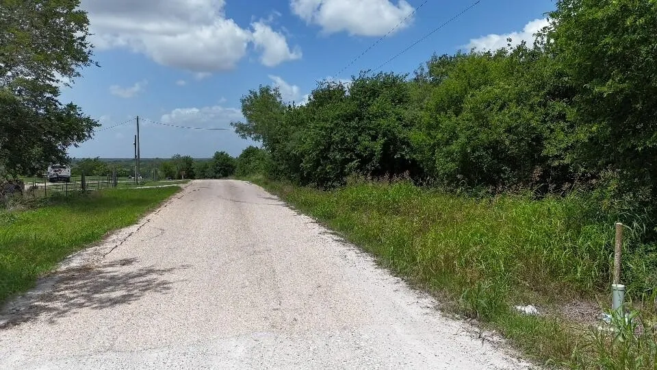 (OFF) HCR 3255 Mount Calm, TX 76673