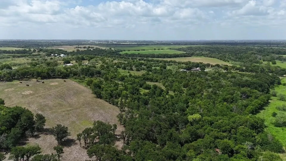 (OFF) HCR 3255 Mount Calm, TX 76673