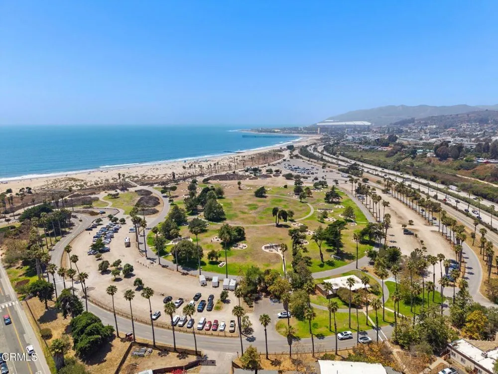 2263 Pierpont Boulevard Ventura, CA 93001