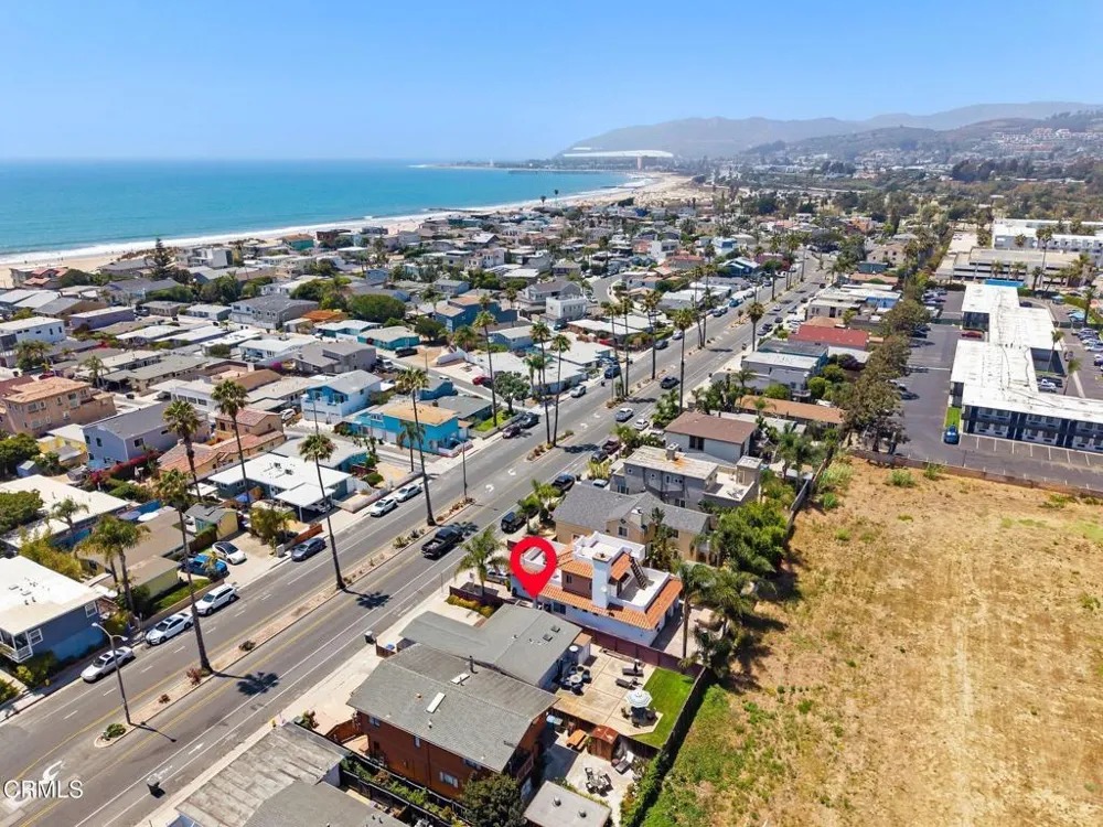 2263 Pierpont Boulevard Ventura, CA 93001