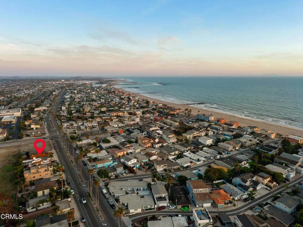 2263 Pierpont Boulevard Ventura, CA 93001