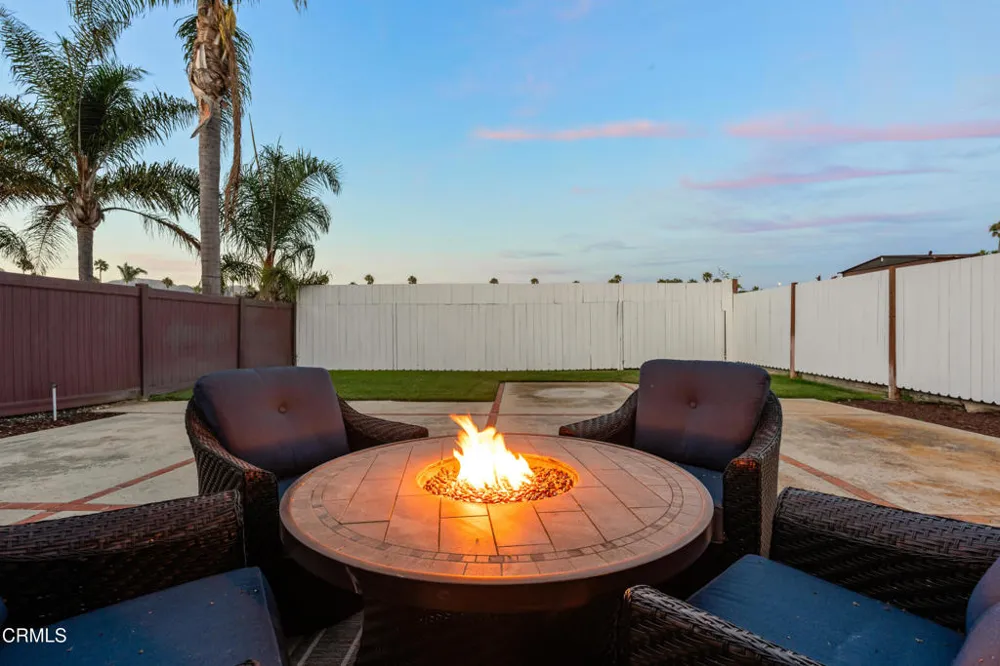 2263 Pierpont Boulevard Ventura, CA 93001