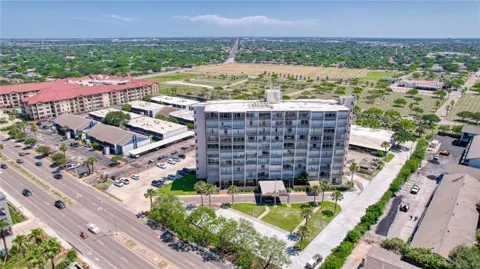 4600 Ocean Drive #605