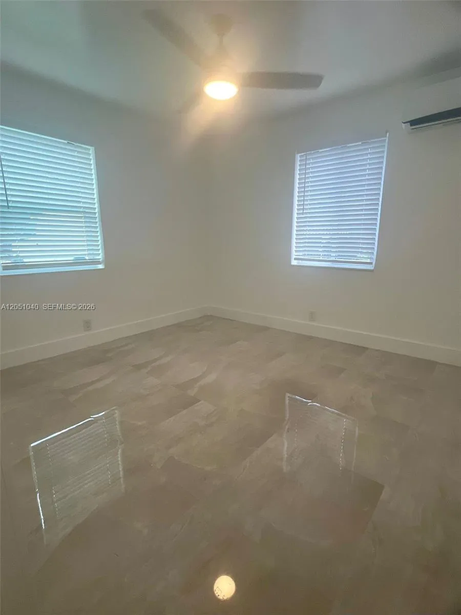 116 EDMUND RD West Park, FL 33023