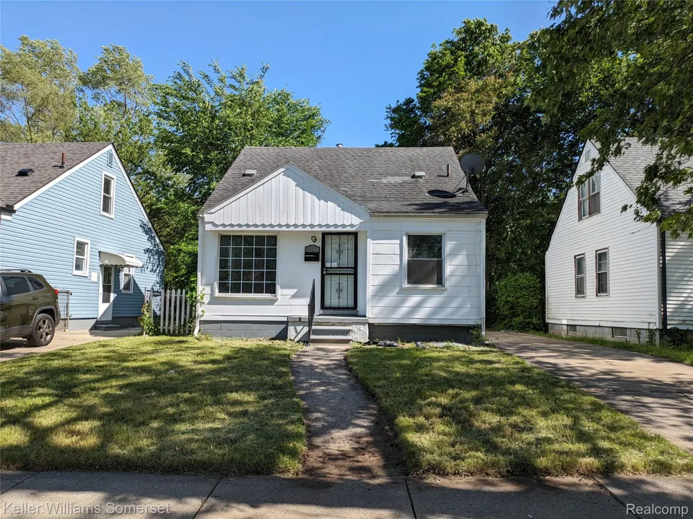 26671 W Hills Drive Inkster City, MI 48141
