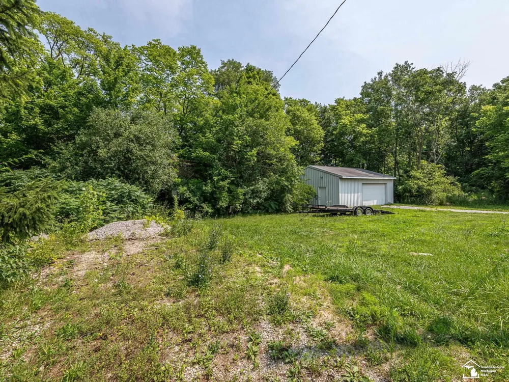 1606 Mooreville Road York Charter Township, MI 48160
