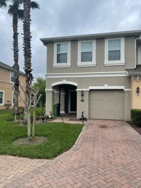 2526 PASSAMONTE DRIVE #10F