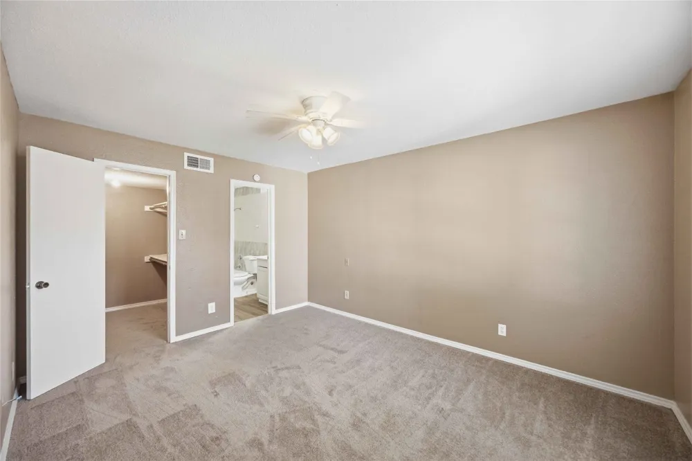 9797 Leawood Boulevard #1202 Houston, TX 77099