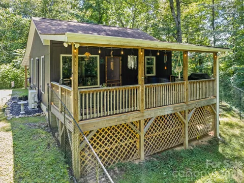 322 McKinzie Place