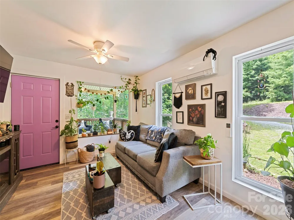 322 McKinzie Place Waynesville, NC 28785