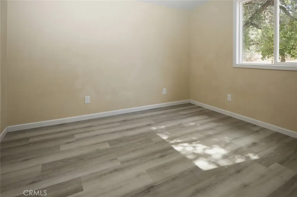 3304 Toyon Clearlake, CA 95422