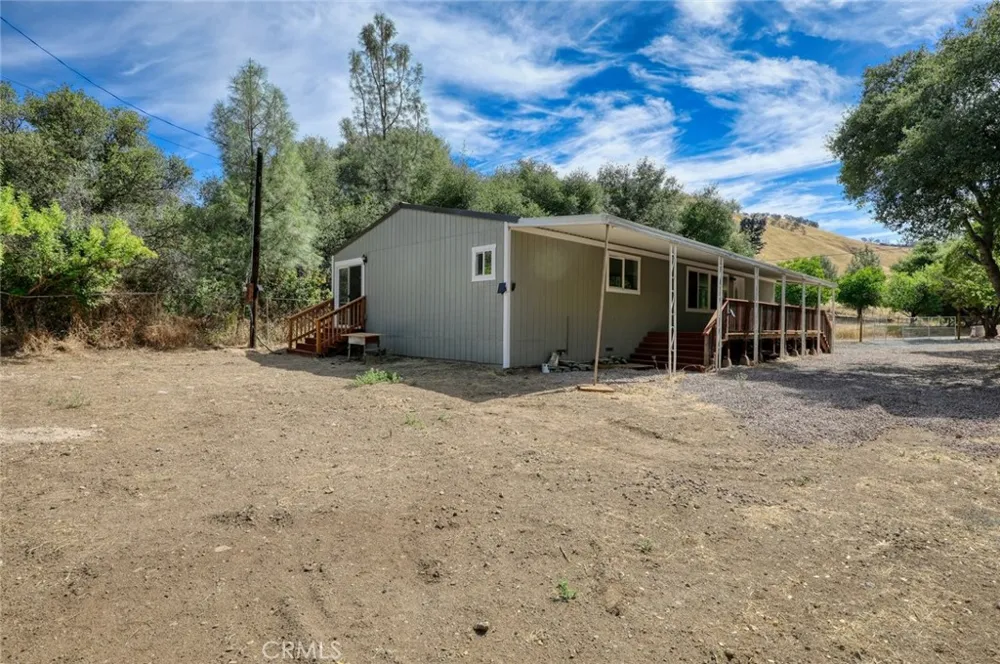 3304 Toyon Clearlake, CA 95422