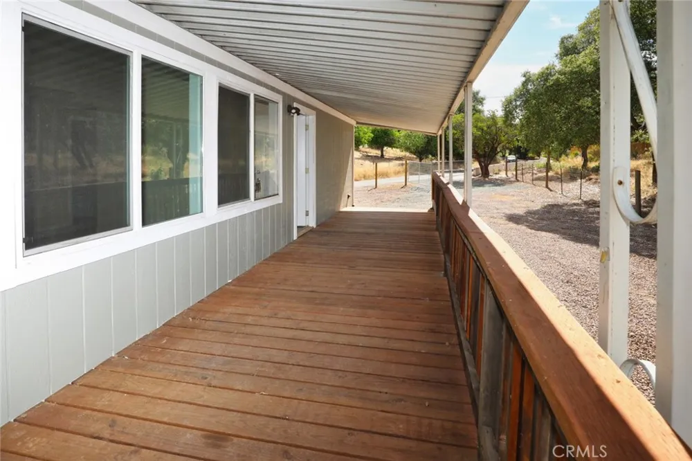3304 Toyon Clearlake, CA 95422