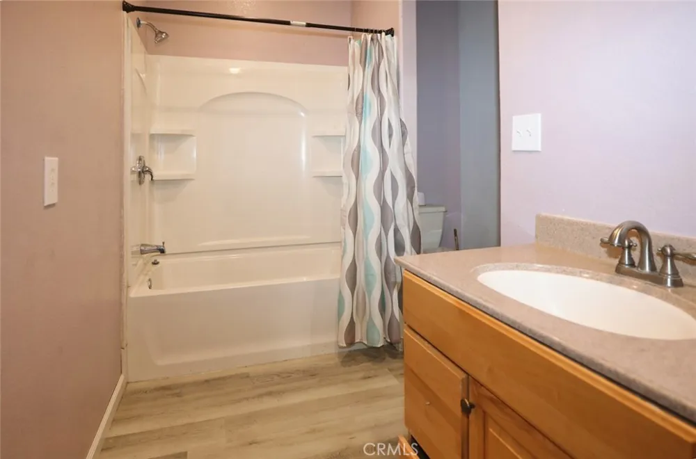 3304 Toyon Clearlake, CA 95422