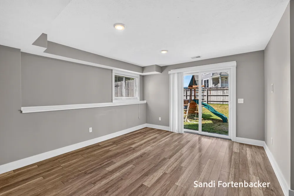 6635 Timberbrook Court Norton Shores, MI 49441