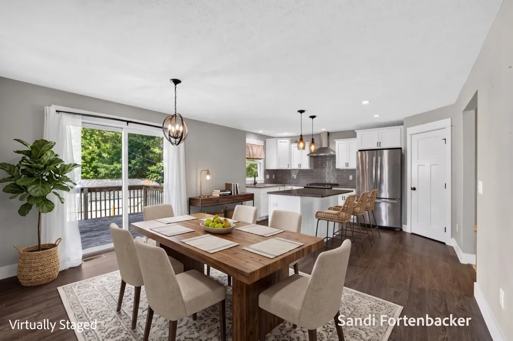 6635 Timberbrook Court Norton Shores, MI 49441
