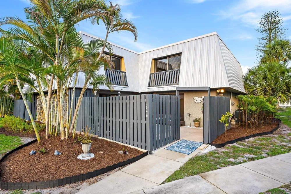 3840 SE Jefferson Street Stuart, FL 34997