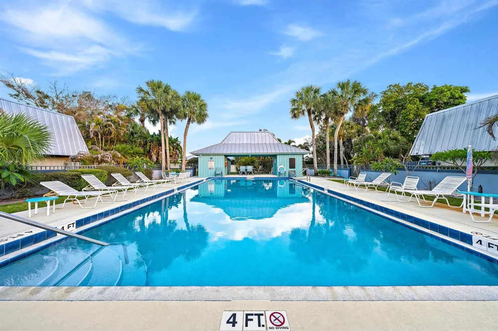 3840 SE Jefferson Street Stuart, FL 34997