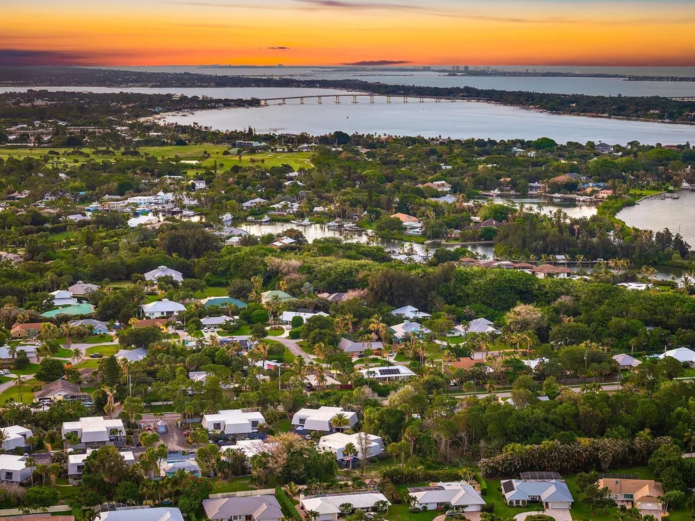 3840 SE Jefferson Street Stuart, FL 34997