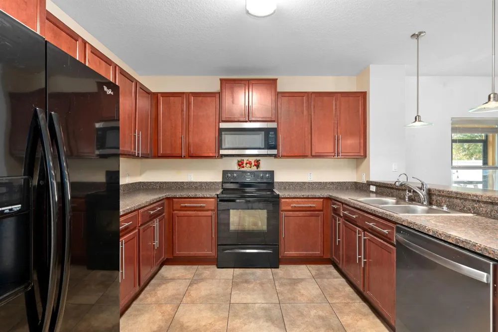 4156 Key Colony Place Kissimmee, FL 34746