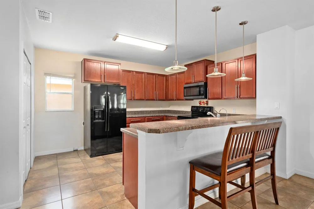 4156 Key Colony Place Kissimmee, FL 34746