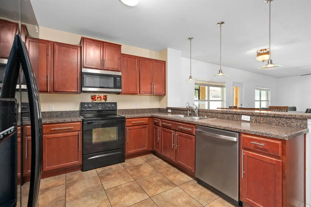 4156 Key Colony Place Kissimmee, FL 34746