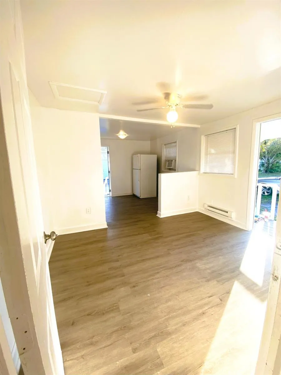 429 14th Street #B Fort Pierce, FL 34950