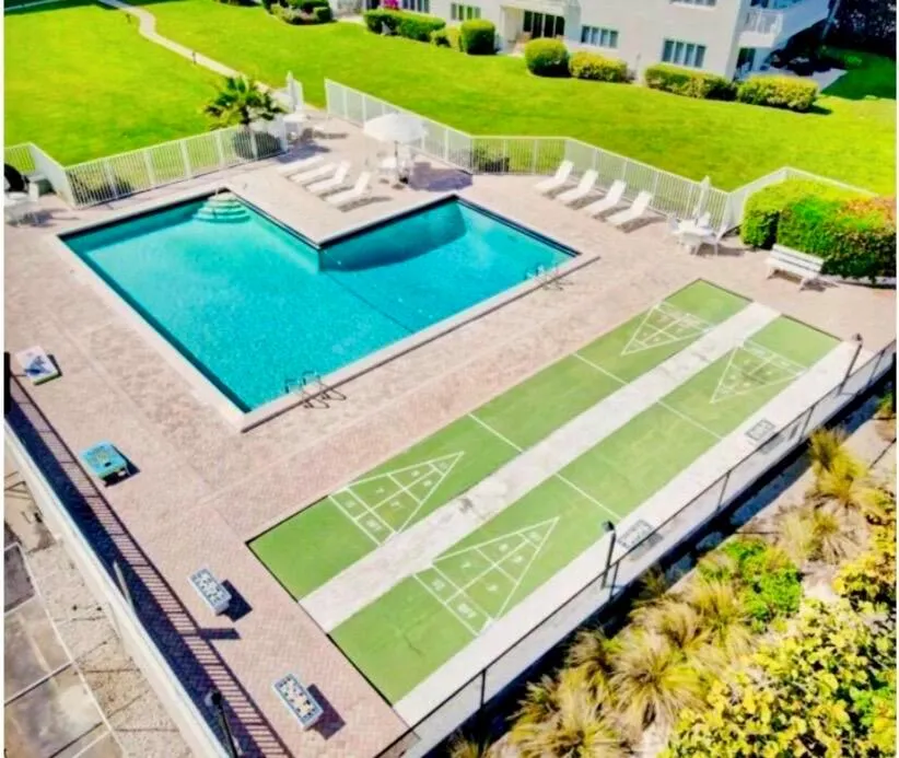 33 S OCEAN AVENUE #501 Palm Beach Shores, FL 33404