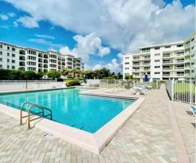 33 S OCEAN AVENUE #501 Palm Beach Shores, FL 33404