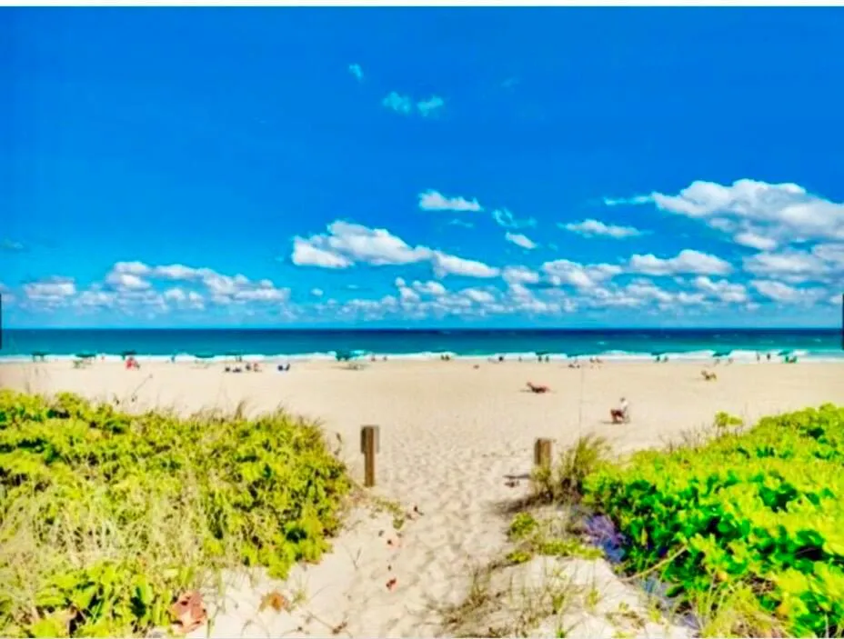 33 S OCEAN AVENUE #501 Palm Beach Shores, FL 33404