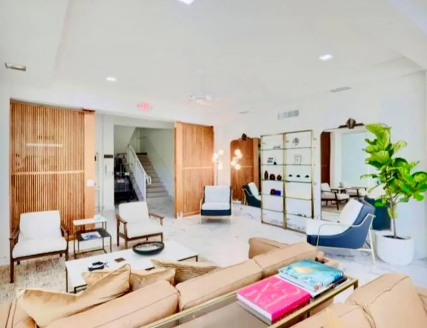 33 S OCEAN AVENUE #501 Palm Beach Shores, FL 33404