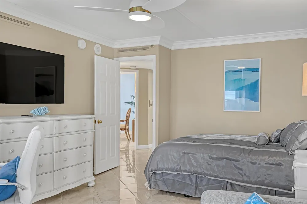 5200 OCEAN DRIVE #1201 Singer Island, FL 33404