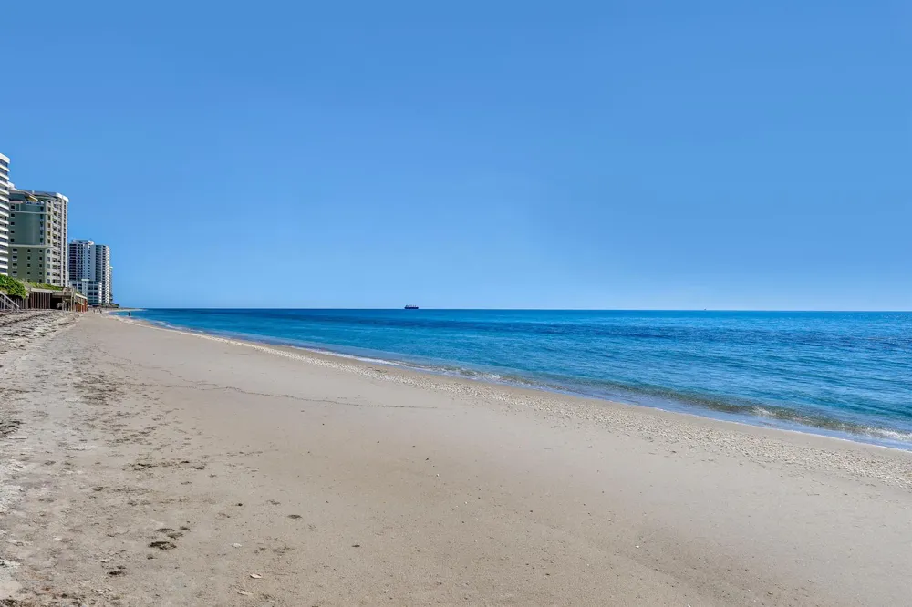 5200 OCEAN DRIVE #1201 Singer Island, FL 33404