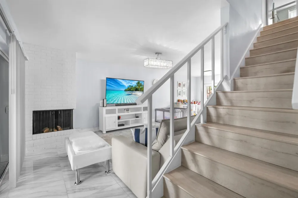 3119 PALM AIRE DRIVE #3119 Pompano Beach, FL 33069