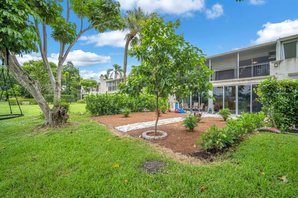 3119 PALM AIRE DRIVE #3119 Pompano Beach, FL 33069