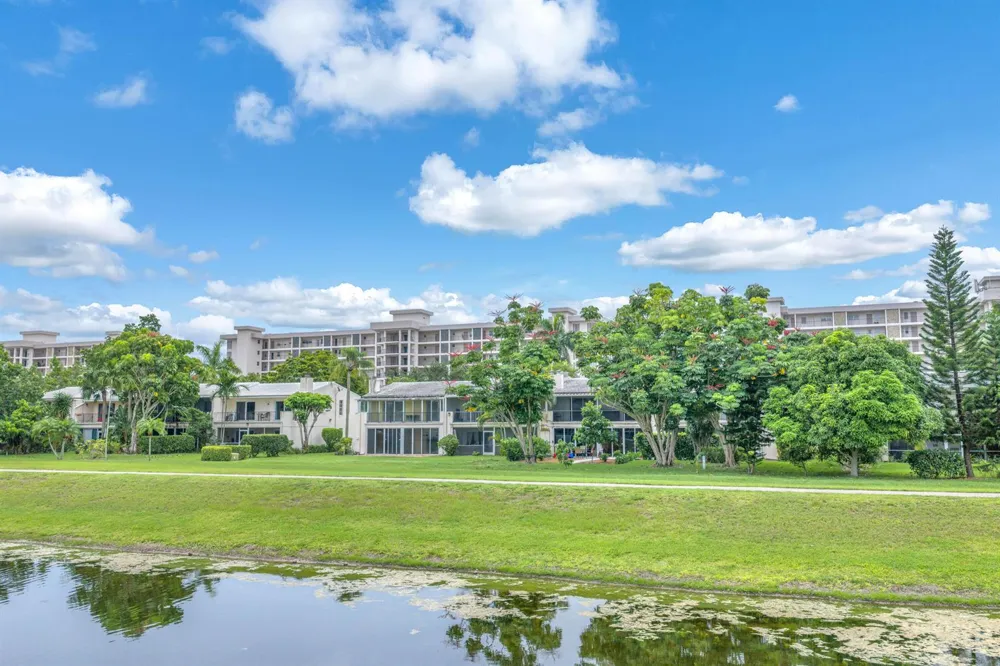 3119 PALM AIRE DRIVE #3119 Pompano Beach, FL 33069