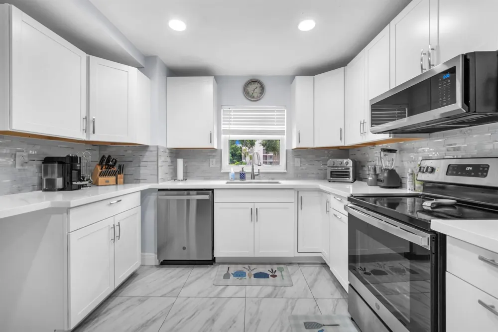 3119 PALM AIRE DRIVE #3119 Pompano Beach, FL 33069