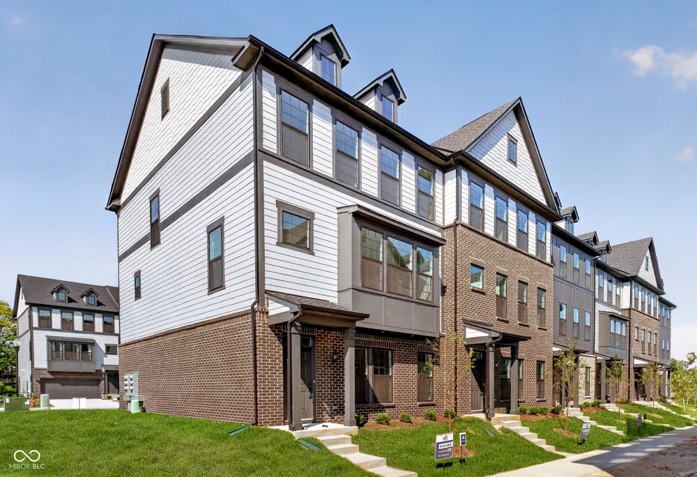 1757 Gualandri Lane Westfield, IN 46074