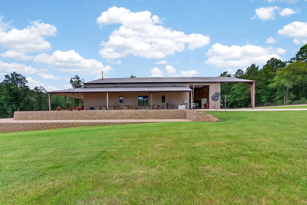 6161 County Road 291 E Kilgore, TX 75662