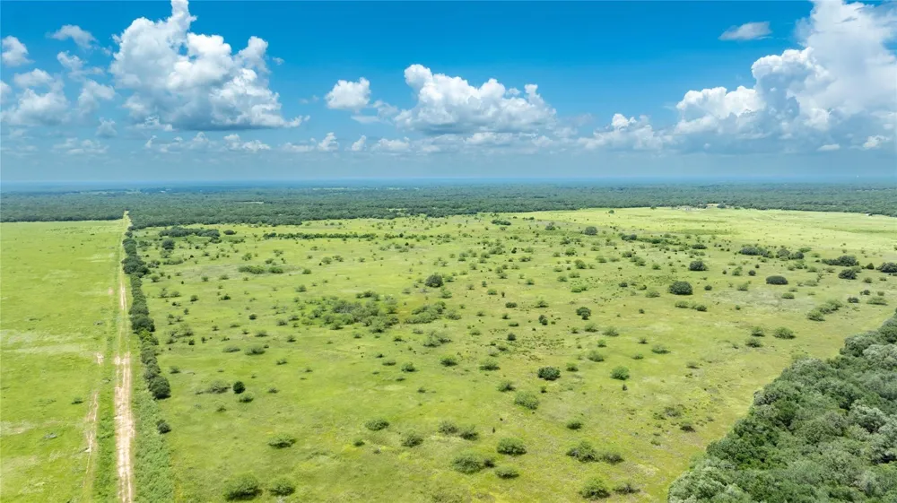 County Road 15aa Hallettsville, TX 77964