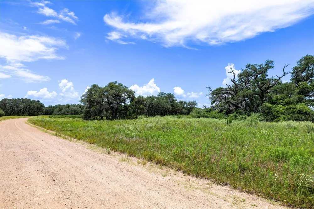 County Road 15aa Hallettsville, TX 77964