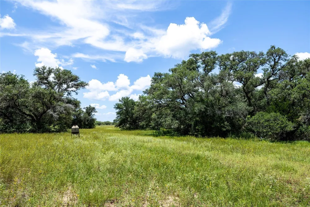 County Road 15aa Hallettsville, TX 77964