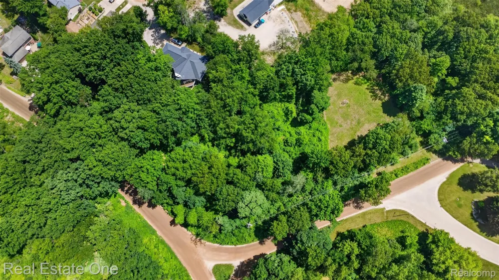 Big Lake Springfield Charter Township, MI 48350